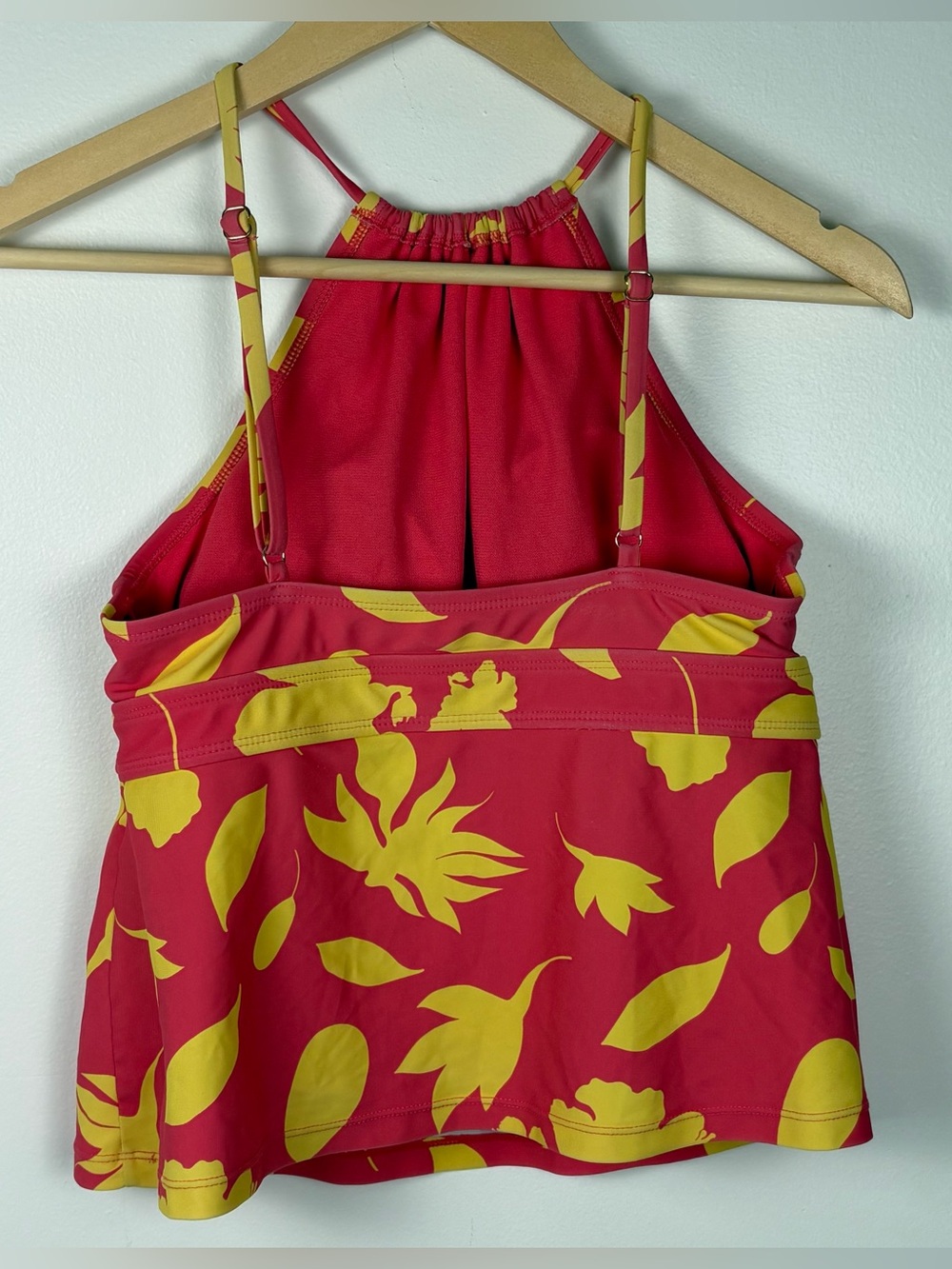 George Women’s Pink Yellow Tropical Floral Halter Tankini Top Size Medium - Picture 2 of 4